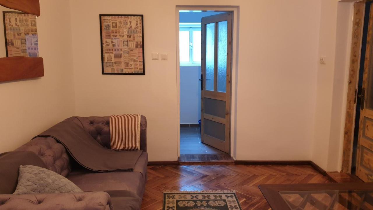 Casa Arion Apartment Baile Herculane Bagian luar foto